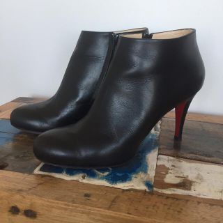 クリスチャンルブタン(Christian Louboutin)の【こちょ様専用】Christian Louboutin ショートブーツ39(ブーツ)