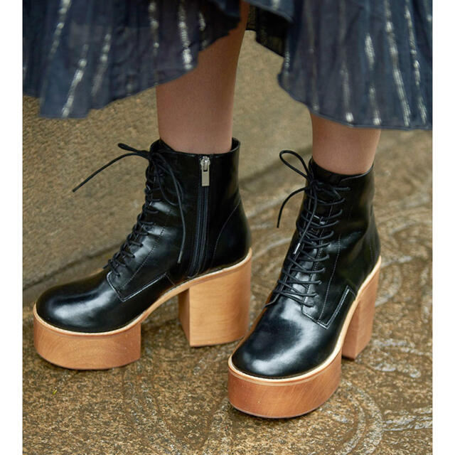 AMERI 新品★LACE UP BOOTS  Mサイズ★