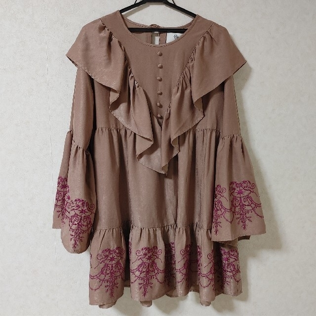 WALL - rurumu: sacredness fence emb tunic brownの通販 by いく's ...