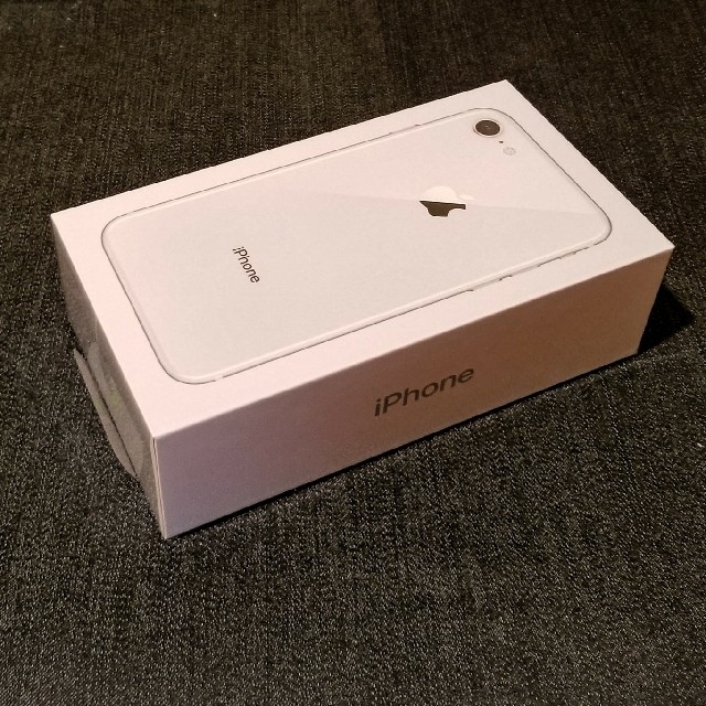 【新品未開封/SIMフリー】iPhone8 64GB/シルバー/判定○