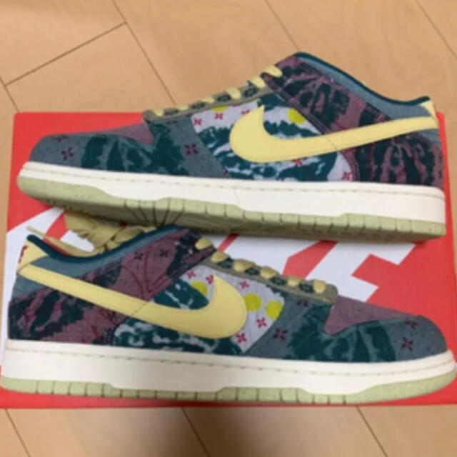 NIKE(ナイキ)のNIKE DUNK LOW SP "COMMUNITY GARDEN" メンズの靴/シューズ(スニーカー)の商品写真