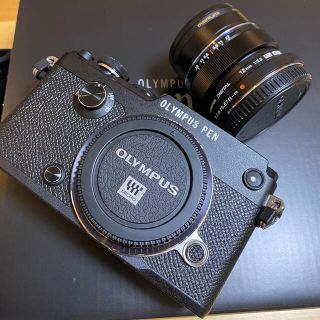 オリンパス(OLYMPUS)のオリンパス　PEN-F 12mm F2.0レンズキット　ブラック　美品(ミラーレス一眼)