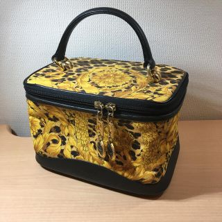 ヴェルサーチ(VERSACE)のベルサーチ　ヴァニティ(ポーチ)