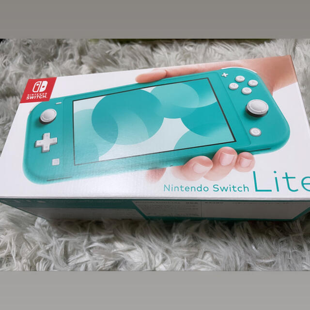 Nintendo Switch(ニンテンドースイッチ)の任天堂　Nintendo Switch Lite ターコイズ エンタメ/ホビーのゲームソフト/ゲーム機本体(家庭用ゲーム機本体)の商品写真
