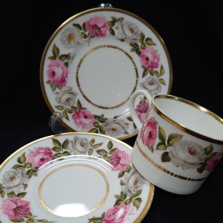 ロイヤルウースター(Royal Worcester)のロイヤルウースターカップ&ソーサー&ケーキ皿(グラス/カップ)