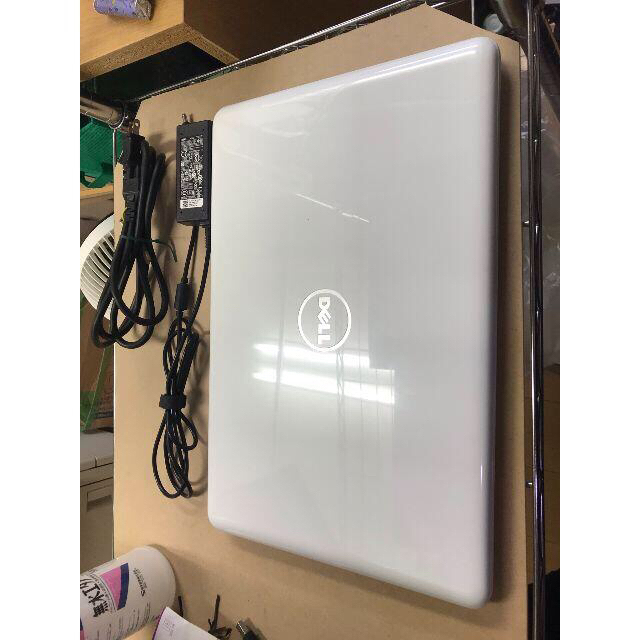 DELL Inspiron 15 5000プレミアムPC/タブレット