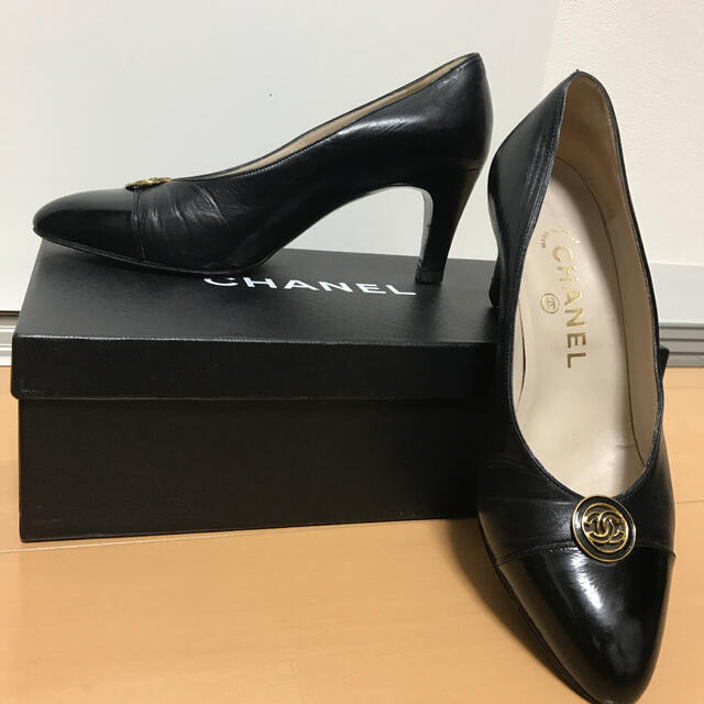 CHANEL 黒 パンプス CHANEL 黒 パンプス
