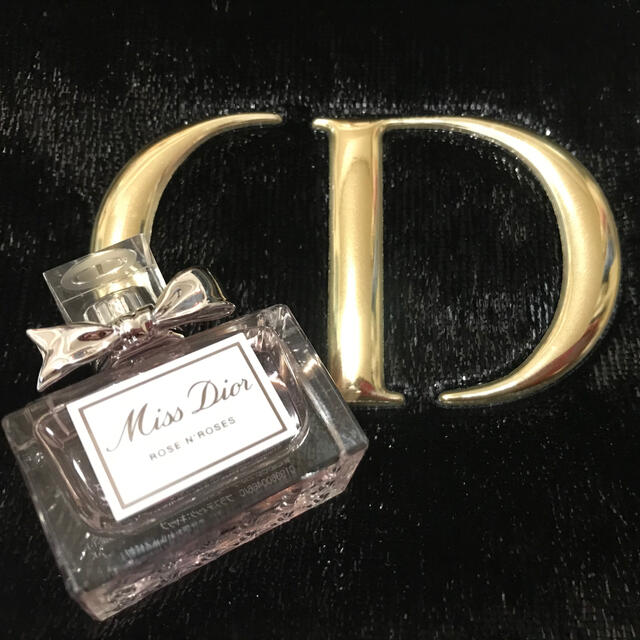 Dior(ディオール)のDiorディオールホリデーオファーポーチ コスメ/美容のキット/セット(コフレ/メイクアップセット)の商品写真