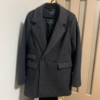 アバクロンビーアンドフィッチ(Abercrombie&Fitch)のジャケット風コート(テーラードジャケット)