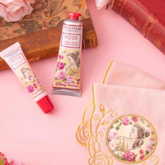 L'OCCITANE(ロクシタン)のディズニーベルリップバーム&ハンドクリームセット エンタメ/ホビーのおもちゃ/ぬいぐるみ(キャラクターグッズ)の商品写真