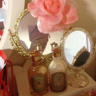スキンフード 純金入り化粧水＆乳液💗(その他)