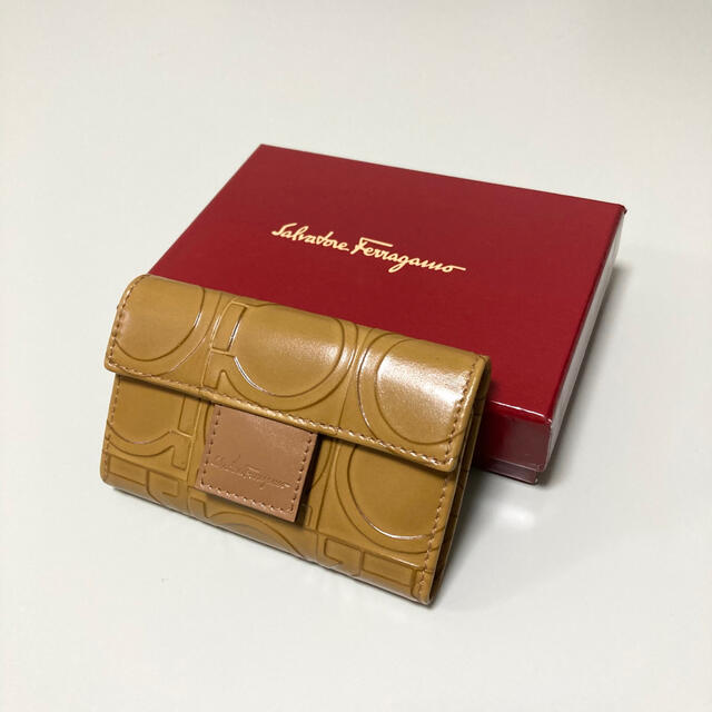 Salvatore Ferragamo(サルヴァトーレフェラガモ)のfms様専用：フェラガモ　キーケース レディースのファッション小物(キーケース)の商品写真