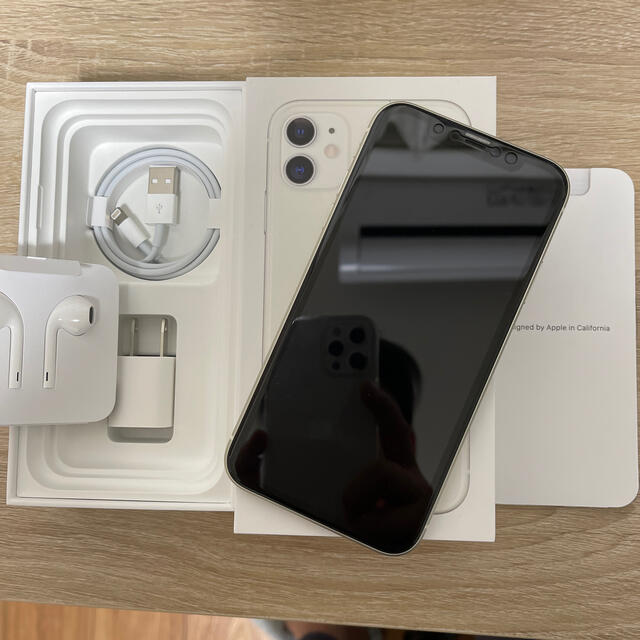 100%本物保証! - Apple 【MaCC様】iPhone11 ドコモ版 SIMフリー