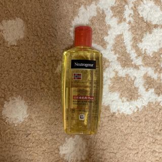 ニュートロジーナ(Neutrogena)のNeutrogena Intense Repair Oil 超乾燥肌用Plus (ボディオイル)