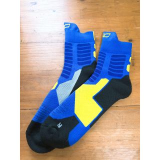 バスケ ソックス速乾DRYFITカリー ブルーイエローロゴ バッソク(バスケットボール)