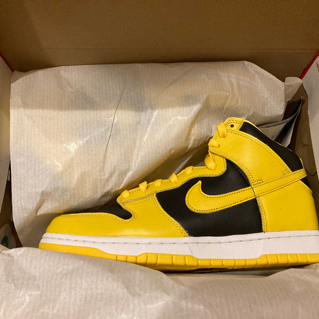 Nike Dunk High Varsity Maize