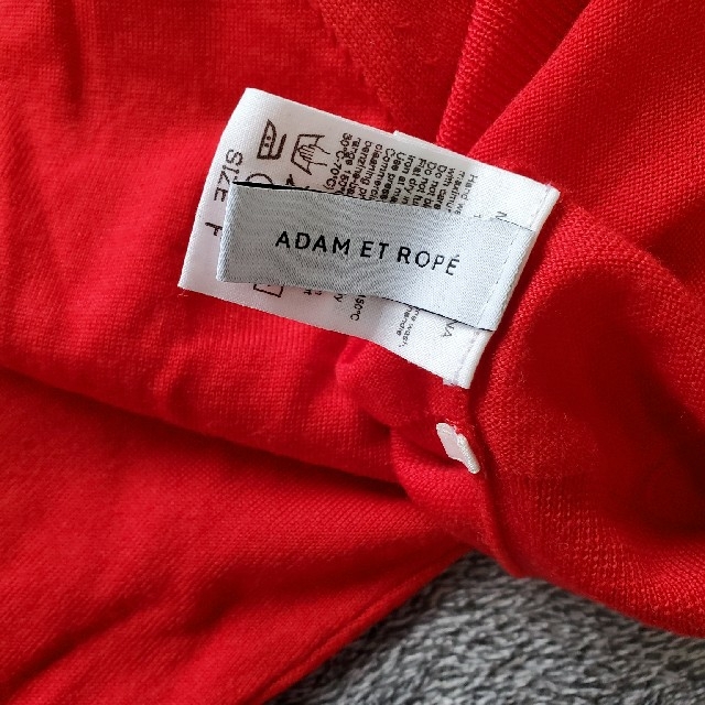 Adam et Rope'(アダムエロぺ)の専用★アダムエロペ赤薄手ハイネックニット レディースのトップス(ニット/セーター)の商品写真