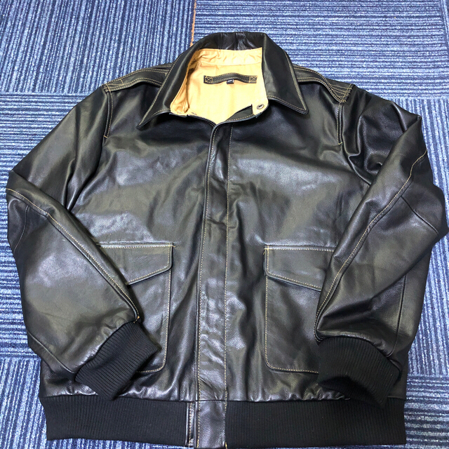牛革　A-2フライトジャケット　ブラック　XXL メンズのジャケット/アウター(フライトジャケット)の商品写真