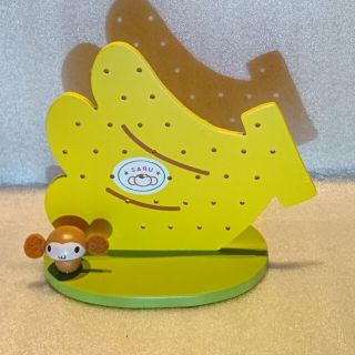 ピアス★スタンド★ピアスホルダー★サル★かわいい★33個収納★便利★(その他)