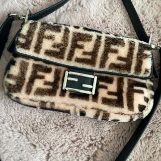 フェンディ(FENDI)のlino様専用★フェンディームートンバッグ(ハンドバッグ)