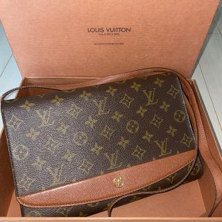 ルイヴィトン(LOUIS VUITTON)のLOUIS VUITTON ルイヴィトン　ショルダーバッグ　正規品(ショルダーバッグ)