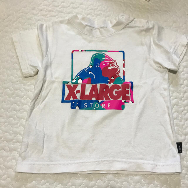 XLARGE(エクストララージ)のXLARGE Tシャツ キッズ/ベビー/マタニティのベビー服(~85cm)(Ｔシャツ)の商品写真