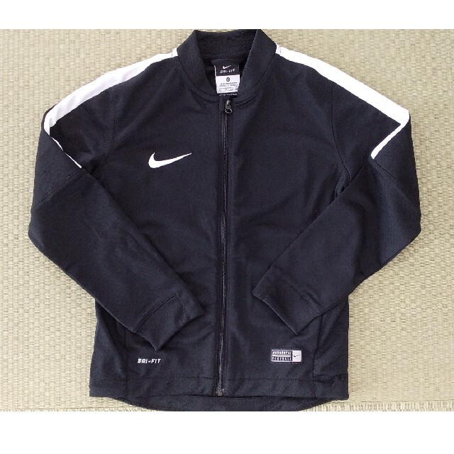 NIKE(ナイキ)のNIKE ナイキ ジャージ　上下 キッズ/ベビー/マタニティのキッズ服男の子用(90cm~)(その他)の商品写真