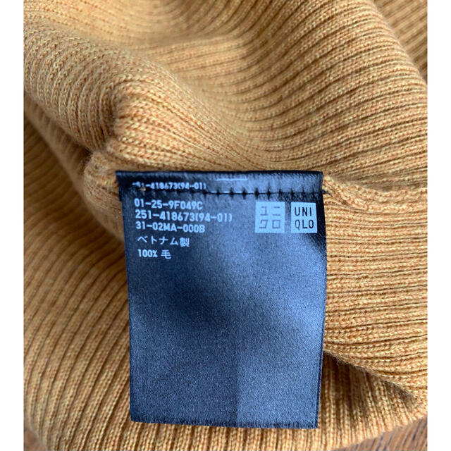 UNIQLO(ユニクロ)のユニクロ タートルネック ニット　マスタード　Mサイズ レディースのトップス(ニット/セーター)の商品写真