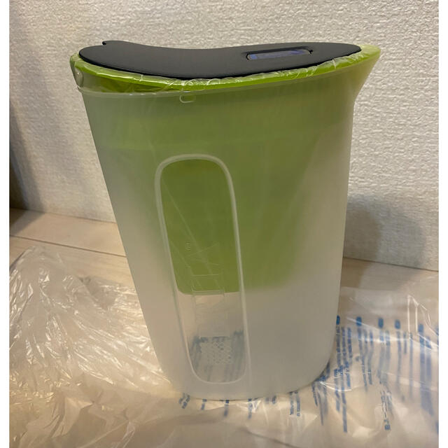 BRITA 浄水器　1.5L インテリア/住まい/日用品のキッチン/食器(浄水機)の商品写真