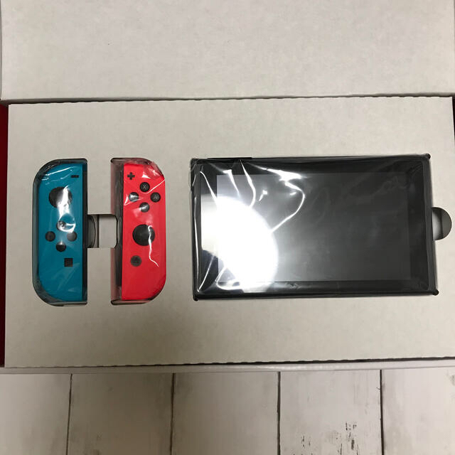 【美品】Nintendo Switch 任天堂 ニンテンドー スイッチ 本体