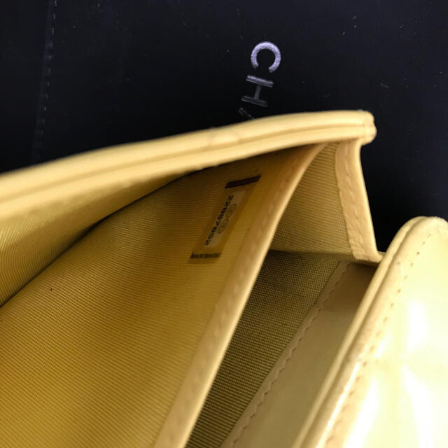 CHANEL(シャネル)のCHANEL  シャネル  マトラッセ　ロングウォレット　長財布　美品 レディースのファッション小物(財布)の商品写真