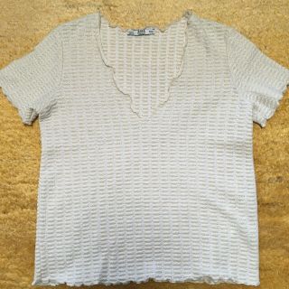 ザラ(ZARA)のZARA  半袖ニット　ラメ入り　ベージュ(ニット/セーター)