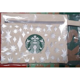 スターバックスコーヒー(Starbucks Coffee)の《新品未開封》 スターバックス　ホリデーポーチ　シルバー　ノベルティ　スタバ (ノベルティグッズ)