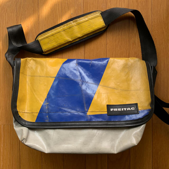 FREITAG(フライターグ)のFREITAG F42 SURFSIDE 6 メンズのバッグ(メッセンジャーバッグ)の商品写真