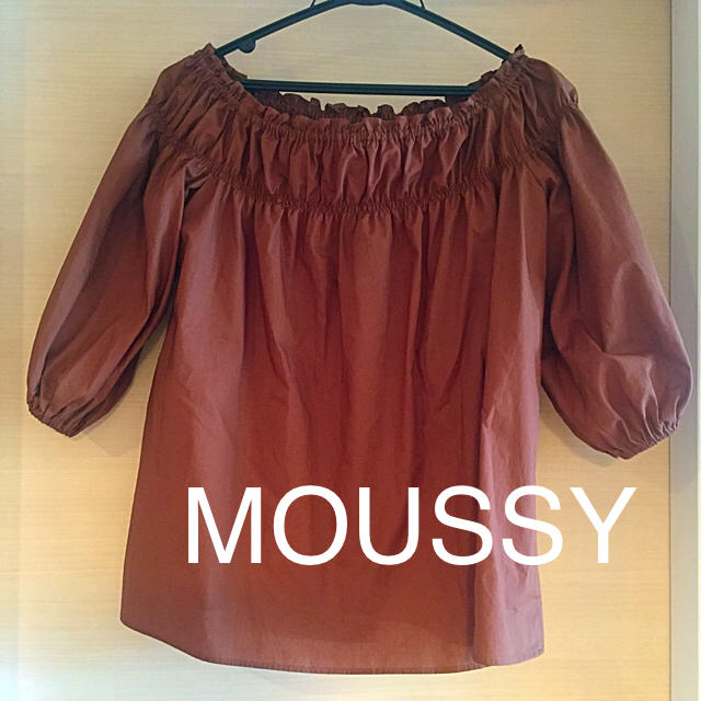 moussy(マウジー)のMOUSSY  オフショルトップス レディースのトップス(カットソー(長袖/七分))の商品写真