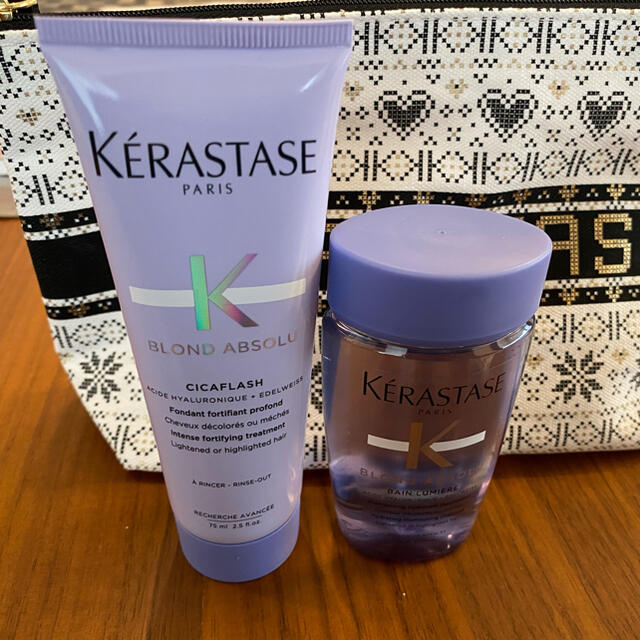 KERASTASE(ケラスターゼ)の値下げ　ケラスターゼ　非売品シャンプートリートメント　ポーチセット コスメ/美容のヘアケア/スタイリング(ヘアケア)の商品写真