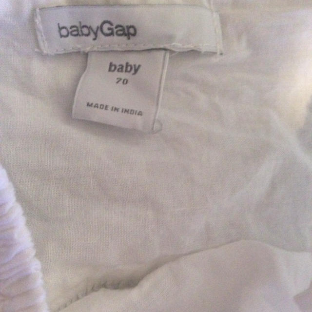 babyGAP(ベビーギャップ)のワンコイン☆ギャップチュニック 70 キッズ/ベビー/マタニティのベビー服(~85cm)(シャツ/カットソー)の商品写真