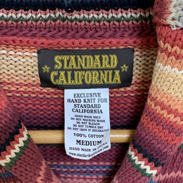 STANDARD CALIFORNIA(スタンダードカリフォルニア)のスタンダードカリフォルニア ハンドニットカーディガン ネイティブ M メンズのジャケット/アウター(その他)の商品写真