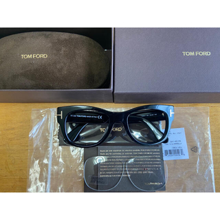 トムフォード(TOM FORD)のSNOW0106様専用【新品】トムフォード TOM FORD 5040-01黒(サングラス/メガネ)