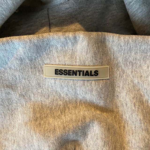 美品 FOG ESSENTIALS TMC パーカー　SIZEM