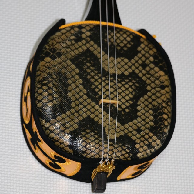 沖縄三線の音を小さくするウマ　消音ウマ　黒檀製　新品未使用 楽器の和楽器(三線)の商品写真
