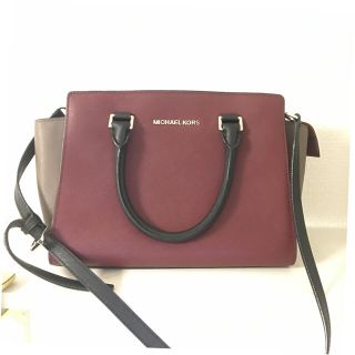 マイケルコース(Michael Kors)のMICHEAL KORS セルマ ショルダーバッグ(ショルダーバッグ)