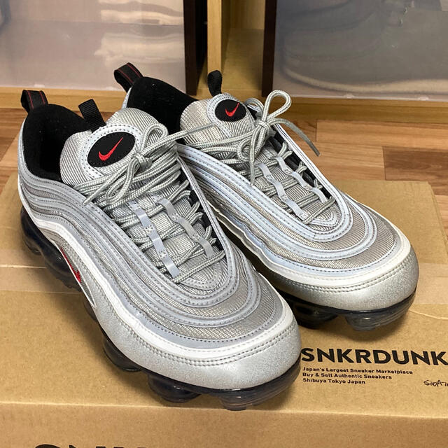 NIKE(ナイキ)のNIKE AIR VAPORMAX 97 silver bullet 28 メンズの靴/シューズ(スニーカー)の商品写真