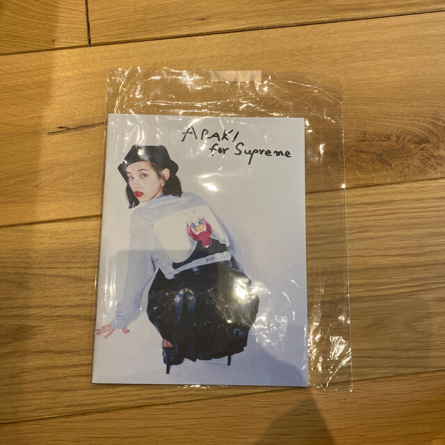 supreme araki for supreme 水原希子 冊子