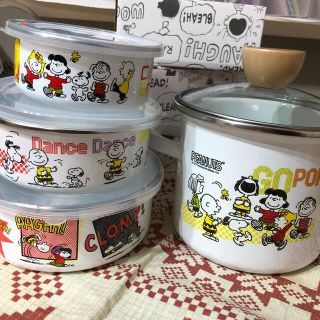 スヌーピー(SNOOPY)の新品　スヌーピー　ホーロー鍋&容器セット(容器)