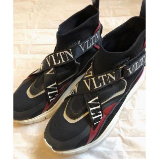 ヴァレンティノ(VALENTINO)のVALENTINO 美品 ロゴスニーカー(スニーカー)