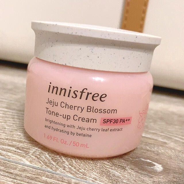 Innisfree(イニスフリー)のInnisfree チェリーブロッサム トーンアップクリーム UV コスメ/美容のベースメイク/化粧品(化粧下地)の商品写真