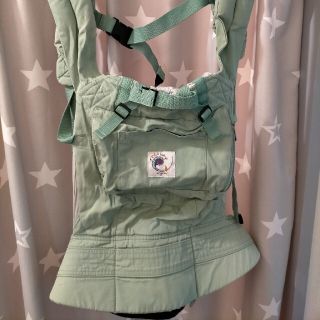 エルゴベビー グリーン カーキ 緑色系 の通販 100点以上 Ergobabyを買うならラクマ