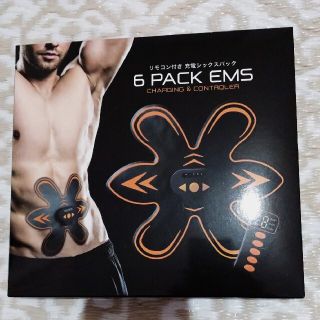 6 PACK EMS リモコン付き 充電シックスパック(エクササイズ用品)