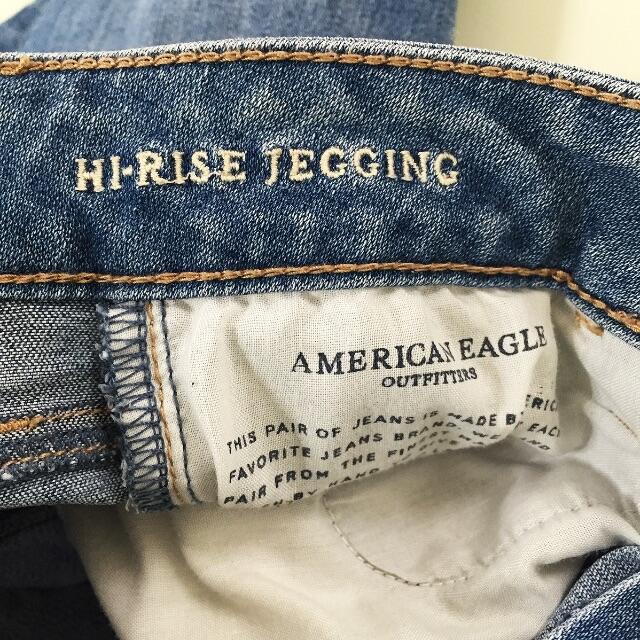 American Eagle(アメリカンイーグル)のAMERICAN EAGLE ハイライズ JEGGING デニムパンツ約72cm レディースのパンツ(デニム/ジーンズ)の商品写真